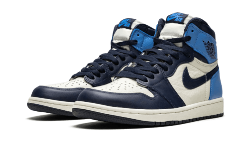Alternative view of Air Jordan 1 Retro High OG Obsidian UNC 2019