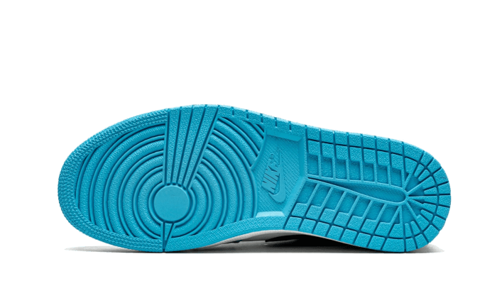 Air Jordan 1 Low UNC (2021) - Image 4