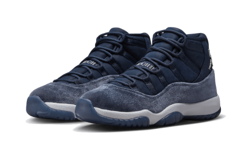 Alternative view of Air Jordan 11 Retro Midnight Navy