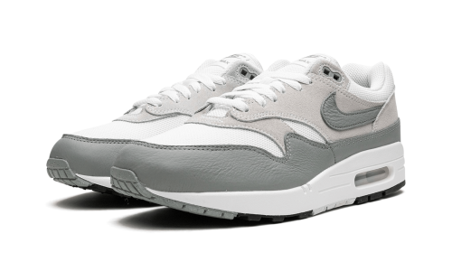 Alternative view of Nike Air Max 1 White Mica Green