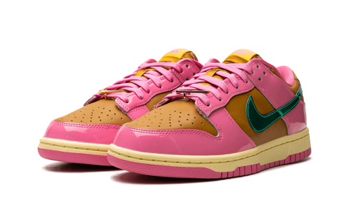 Alternative view of Nike Dunk Low Parris Goebel