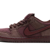Nike SB Dunk Low City Of Love Burgundy Crush