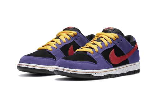 Alternative view of Nike SB Dunk Low ACG Terra