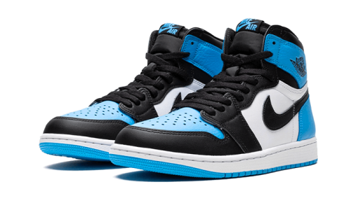 Alternative view of Air Jordan 1 Retro High OG UNC Toe (2023)